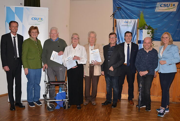 Herzlichen Dank an langjährige Mitglieder beim Neujahrsempfang 2024